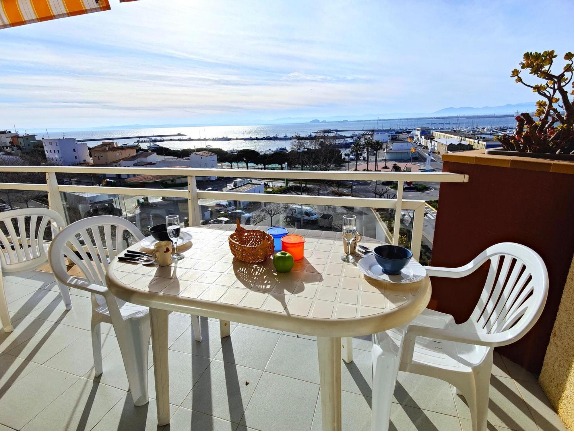 2166 Rocmar 1 4-C, Excelente Situacion Frente Al Puerto Pesquero Y Con Vista A La Bahia. Gran Terraza. Gran Parking Publico Delante. - Es-258-30 Daire Roses Dış mekan fotoğraf